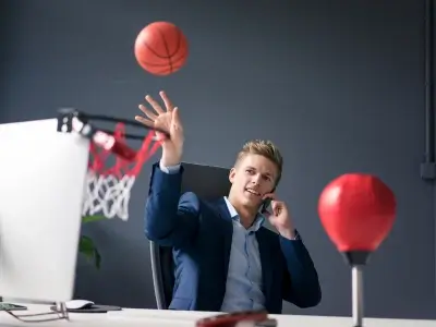 6424a26849dc4a4c6e4aa248_sports_management__6___1_.webp