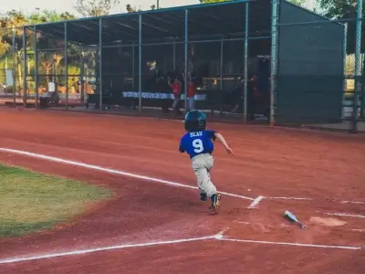 64418ece989e933a1d0b1f1a_Little_league_field_dimensions__1___1_.webp