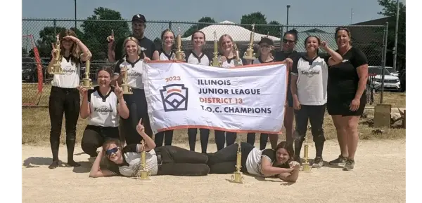 District_13_Softball_League_2-min.webp