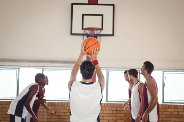 basketball_player-min.webp